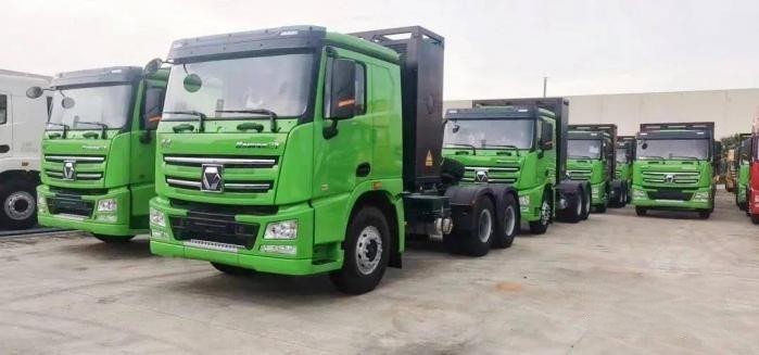 當前謀求新能源轉型的重卡主機廠有很多，徐工算是比較成功的一個。