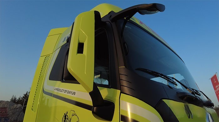 “挖呀挖”火爆源于美好 大運V7熱銷源于“輕和省”