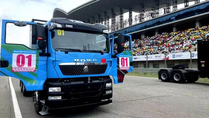 中國重汽憑硬核實力斬獲“首屆中國新能源商用車挑戰(zhàn)賽”多項大獎