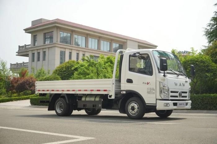 548KM+125KM續航！飛碟奧馳V1雙燃料車型了解下